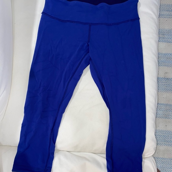 Lululemon - Picture 3 of 6